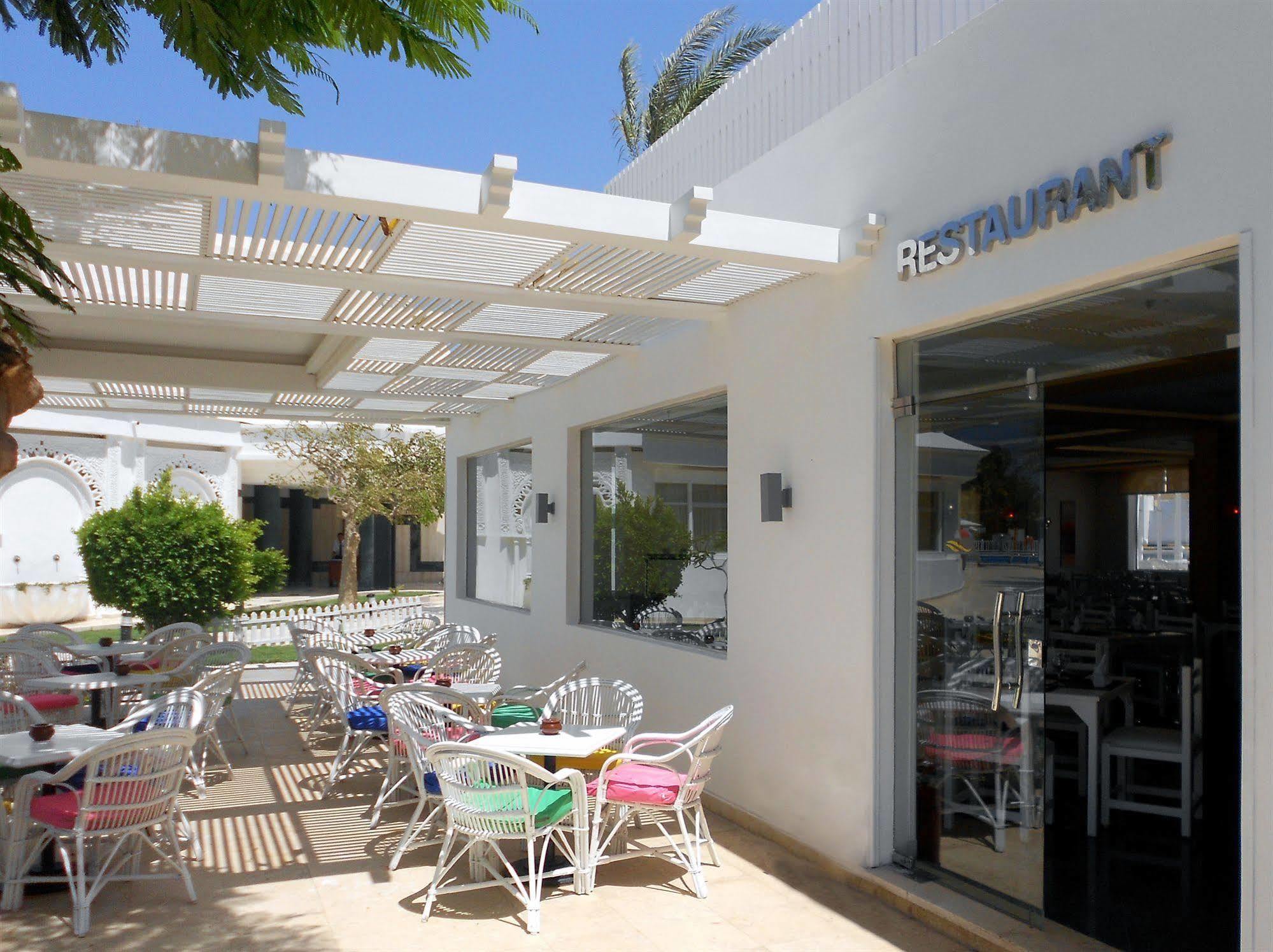 Hotel Smartline Colour Beach Hurghada Exterior foto